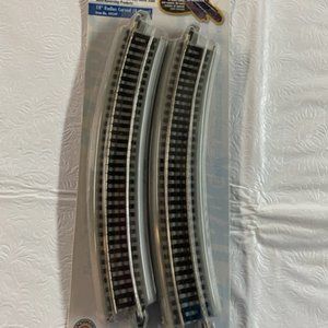 Bachmann Electronic Auto-Reversing EZ Track 18" Radius Curved (4 pieces)